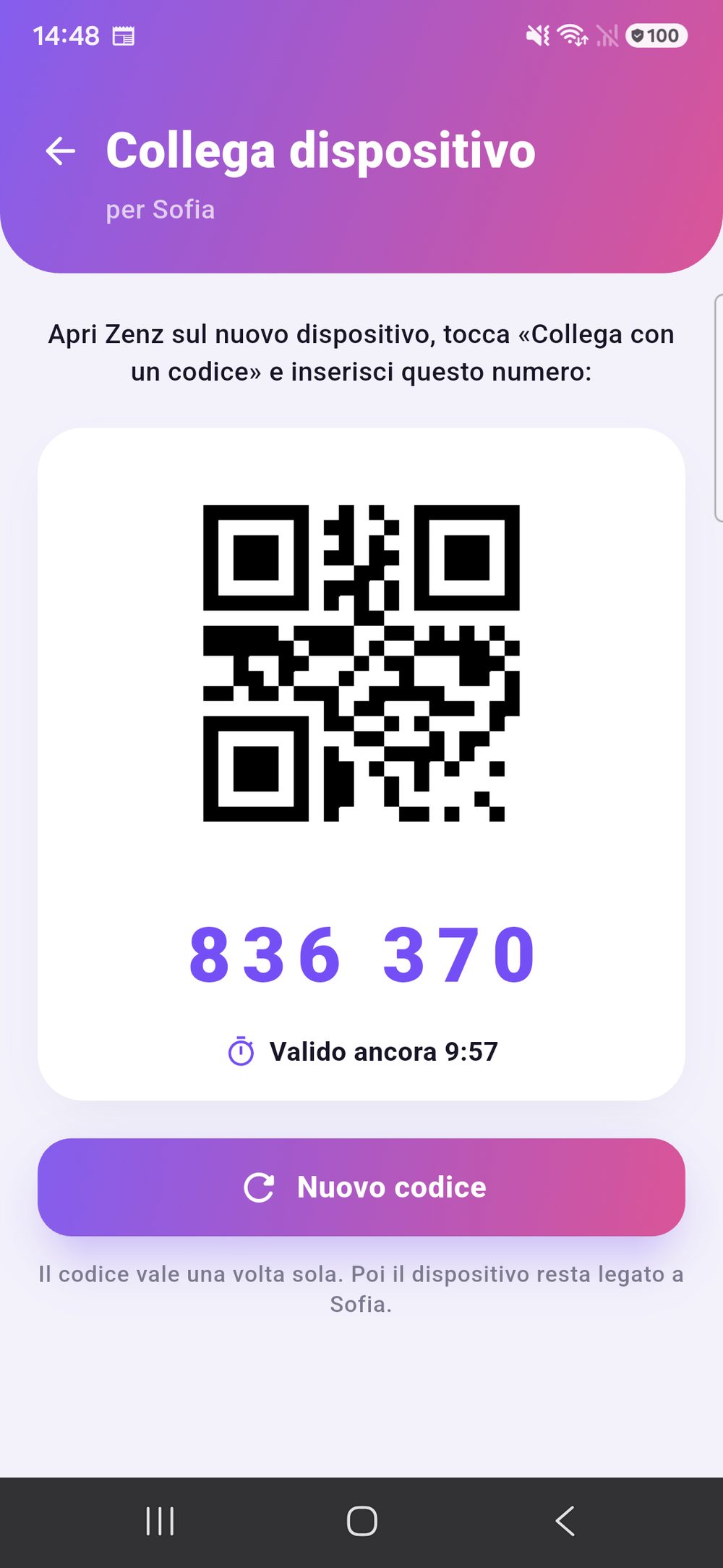 Zenz family: associare un dispositivo — codice QR e codice numerico a sei cifre con conto alla rovescia, usato una sola volta per collegare il dispositivo del bambino.